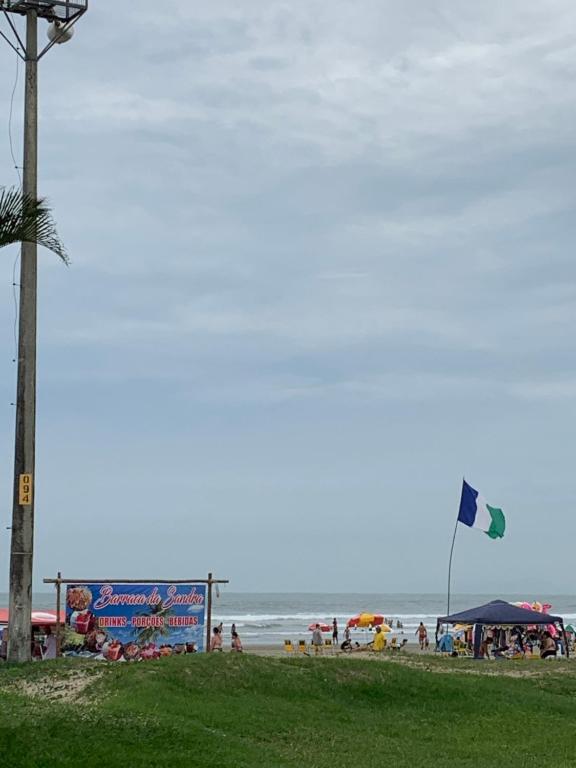  Apto Bertioga-Praia do Indaiá