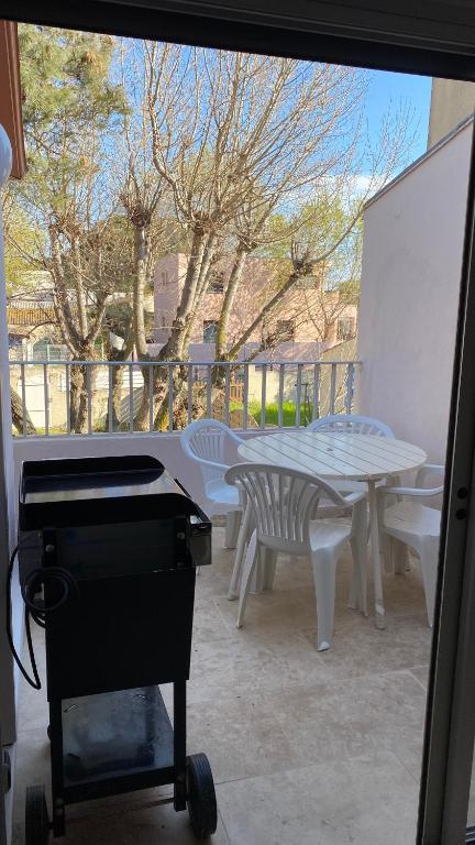 Balkón nebo terasa v ubytování Le Calochan