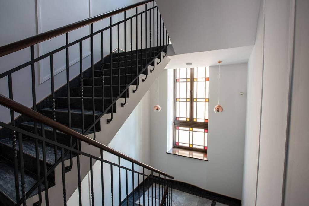 Fotografia z galérie ubytovania Elegant Apartment Luminis in Krakow's Old City v Krakove