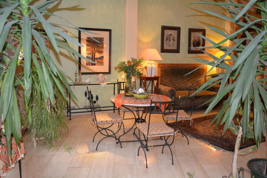 Posezení v ubytování Hotel-Restaurant Fischer