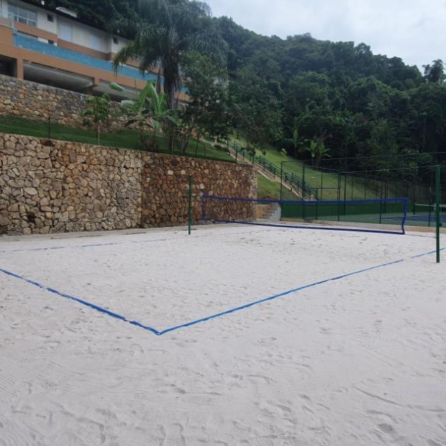  Vista Mágica na Praia de Camburizinho