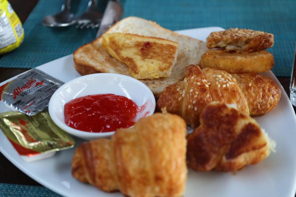 Sun Sea Sand Patong - Resim 27