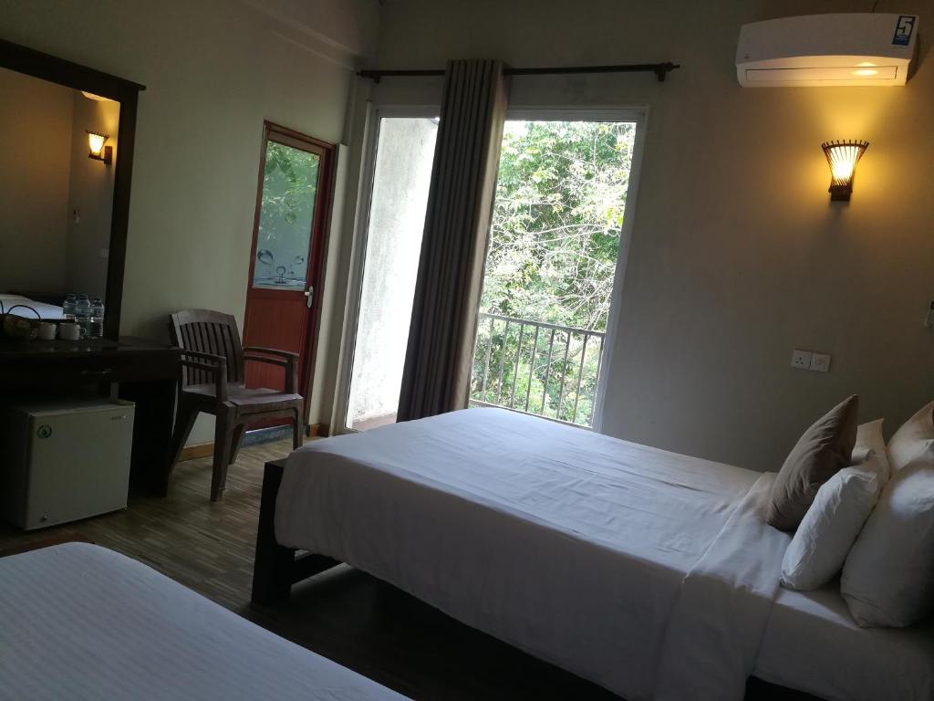 Villa Arunalu Kandy - 6