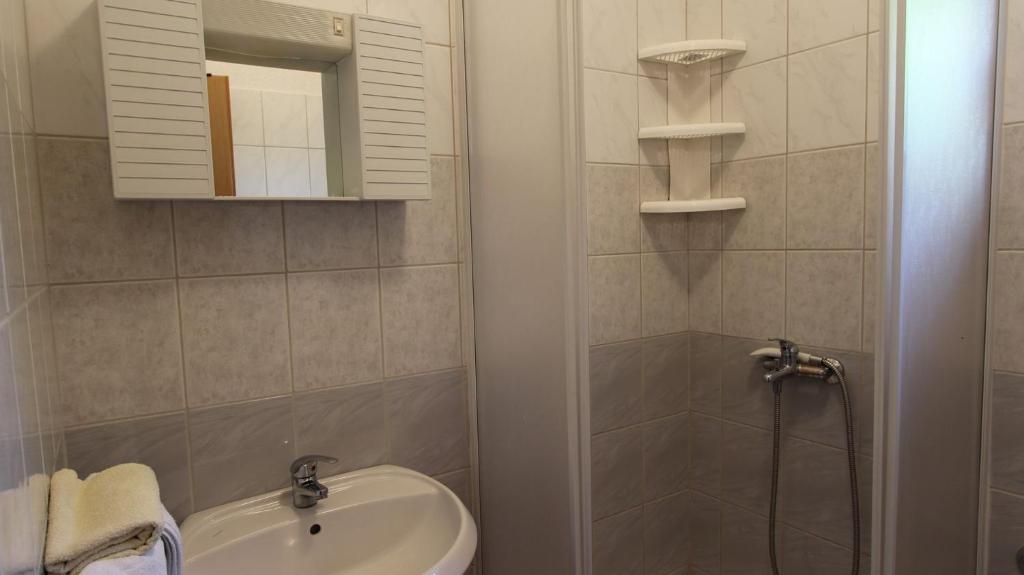 Koupelna v ubytování Apartments Gržetić