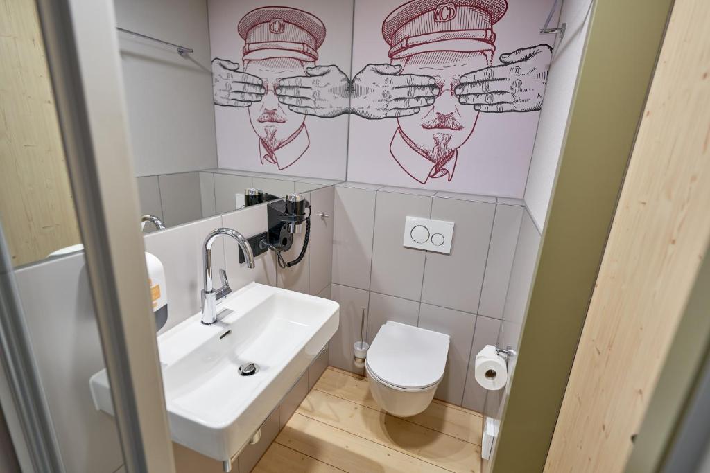 McDreams Hotel Ingolstadt - Eenvoudige Eenpersoonskamer