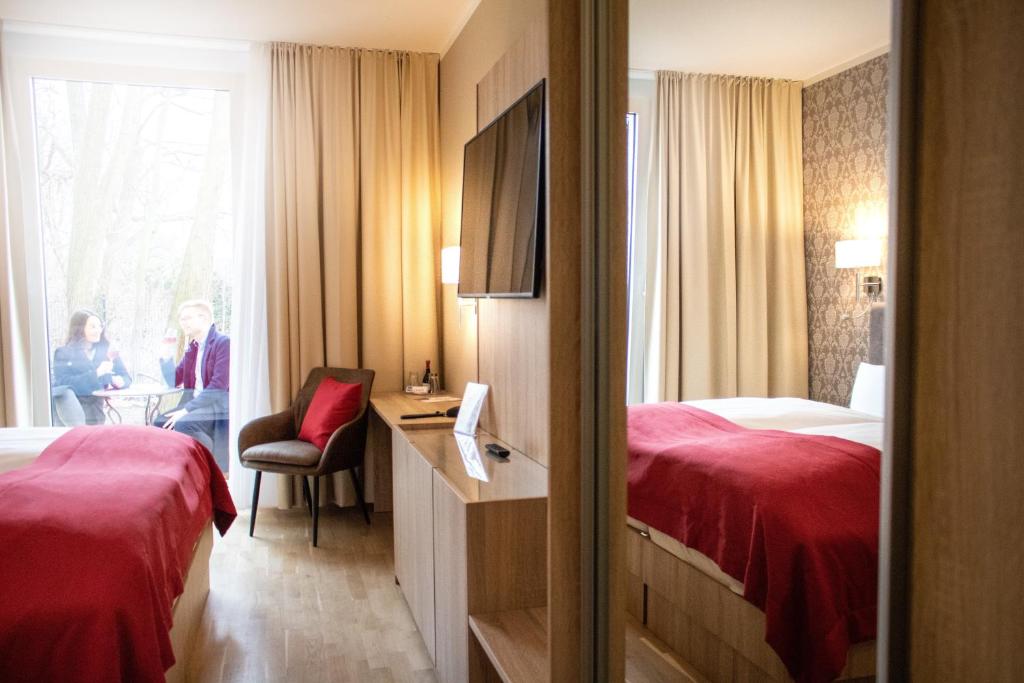 TV a/nebo společenská místnost v ubytování Schloss Breitenfeld Hotel & Tagung