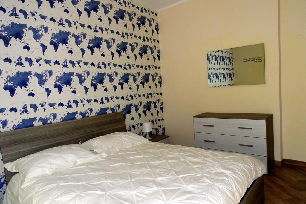 A bed or beds in a room at CASA CANTONIERA-GUEST HOUSE : COSTRUITE IL VIAGGIO
