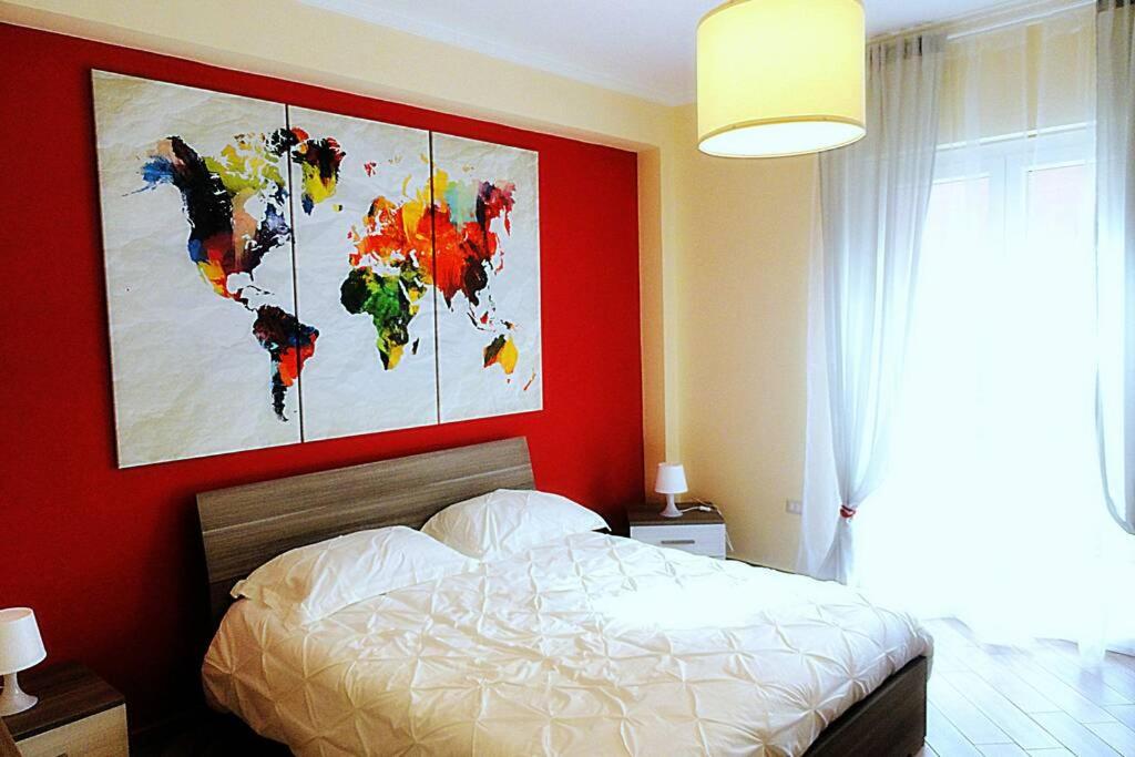 A bed or beds in a room at CASA CANTONIERA-GUEST HOUSE : COSTRUITE IL VIAGGIO