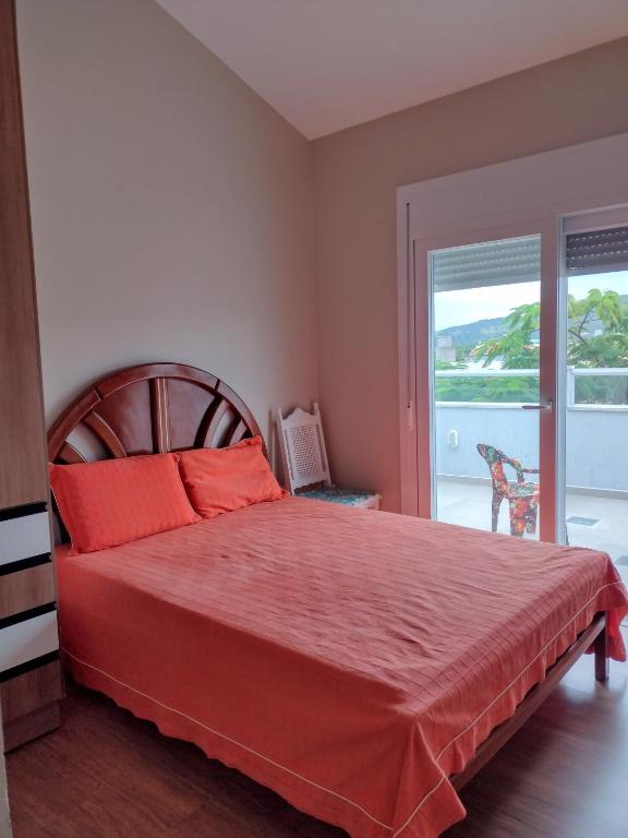  CASA NOVA CONFORTÁVEL E ACONCHEGANTE