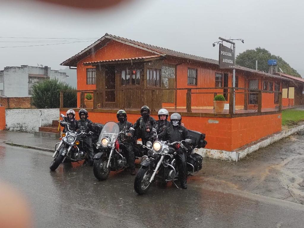  Pousada avenida