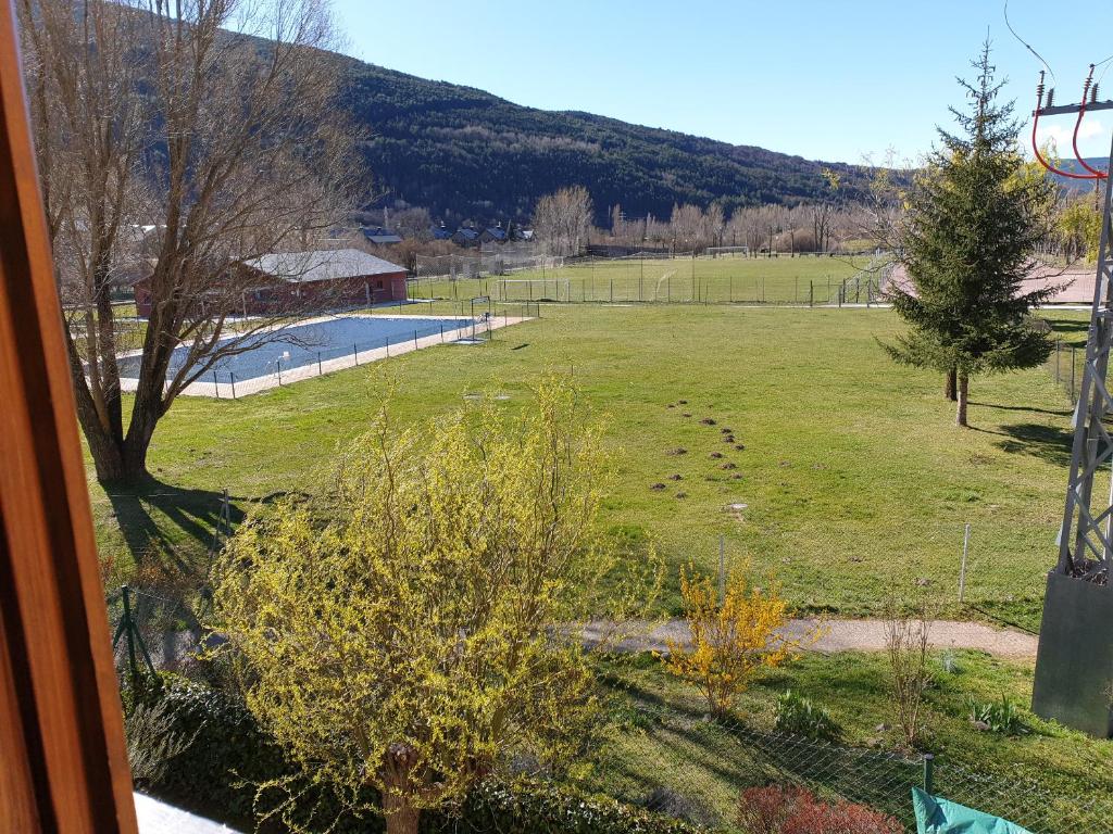 Apartamento Diezcapanas, Villanúa – Precios actualizados 2022