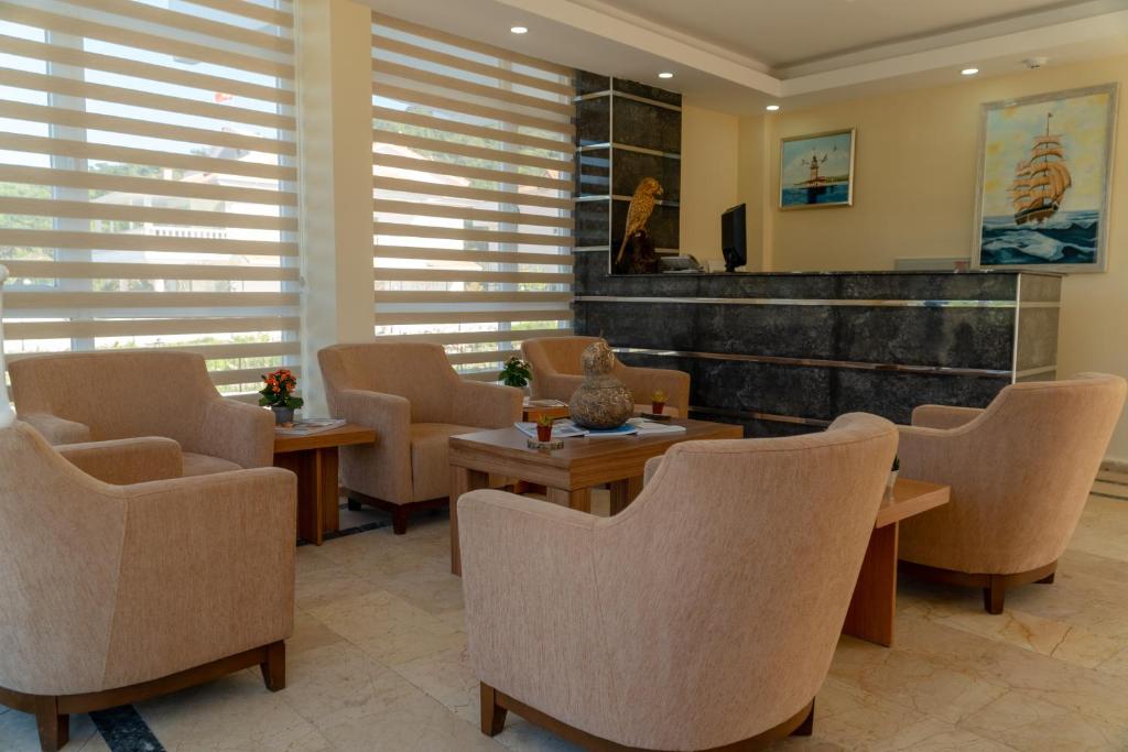 Posezení v ubytování Elijah Hotel