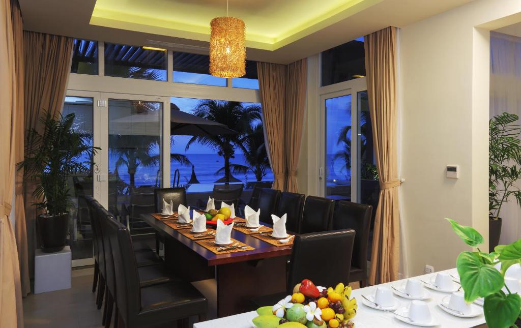Biệt thự 3 Phòng ngủ - Ven Bãi biển