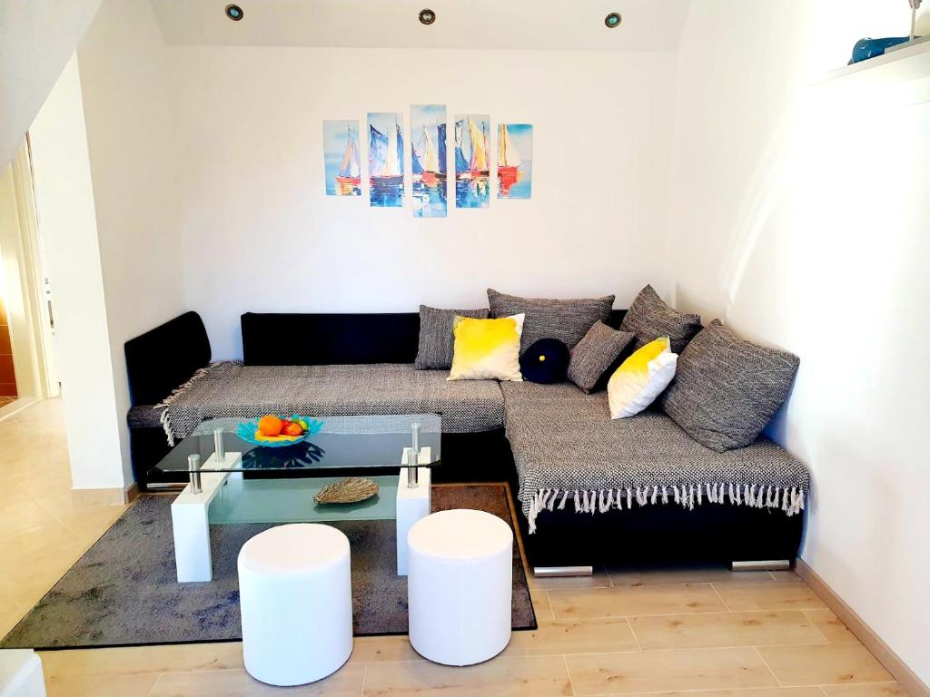 Posedenie v ubytovaní Apartman Alisa