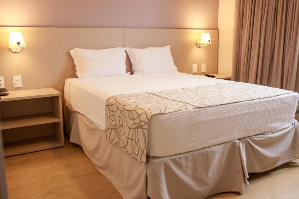  Bristol Catalão Hotel