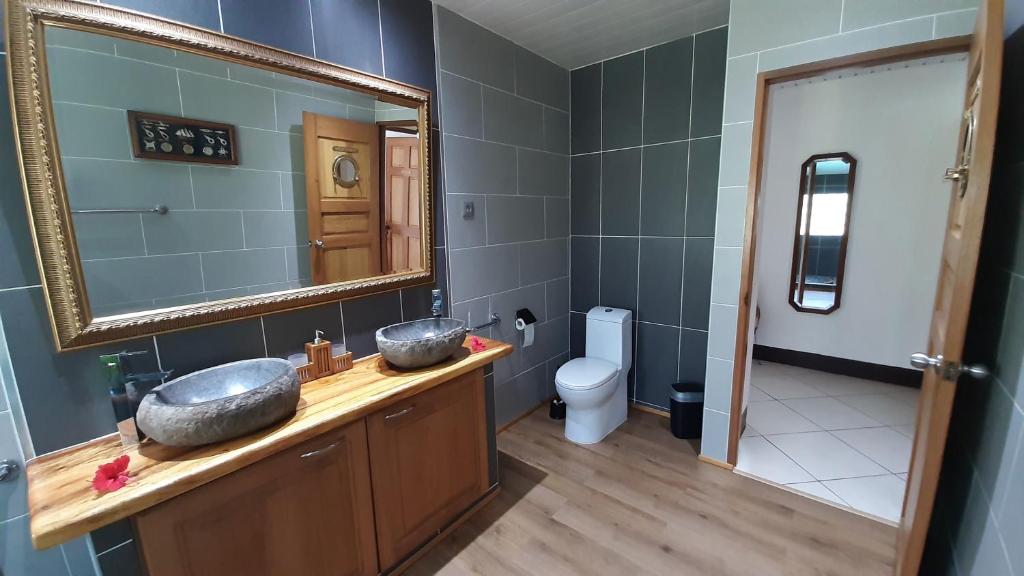 Koupelna v ubytování Villa Maroe (étage entier, deux chambres, salle de bain et cuisine)