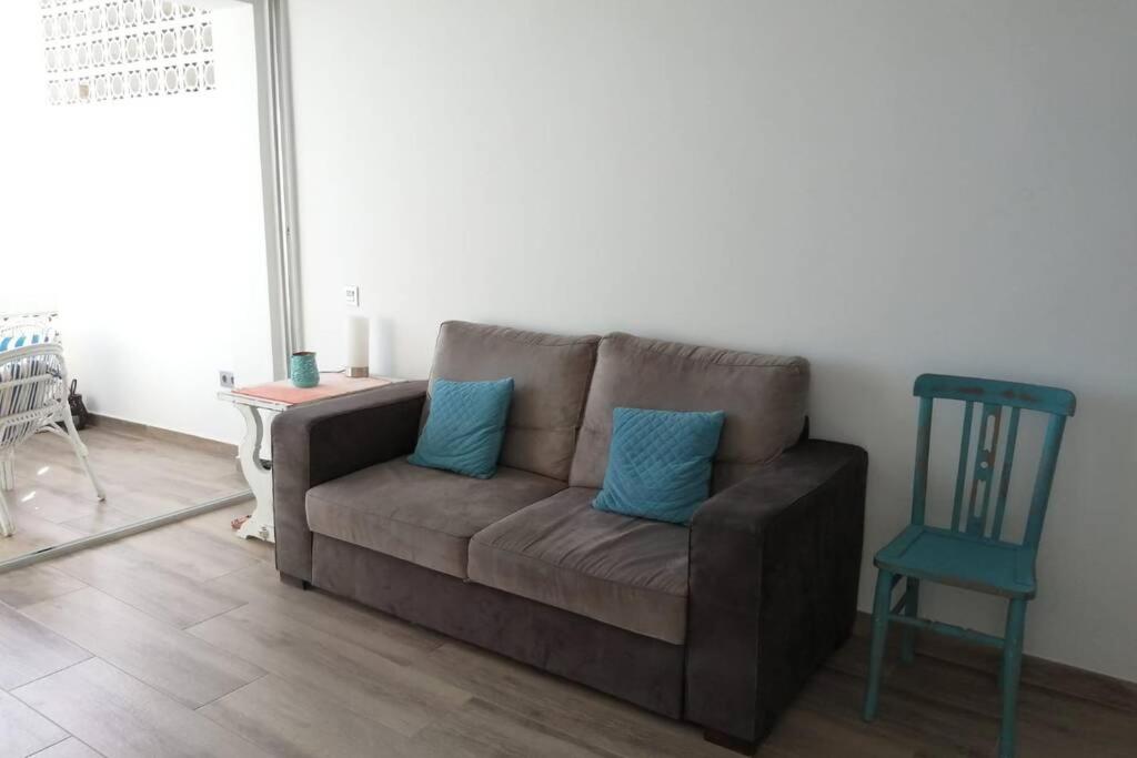 Posezení v ubytování Apartamento frente al mar. Almuñécar