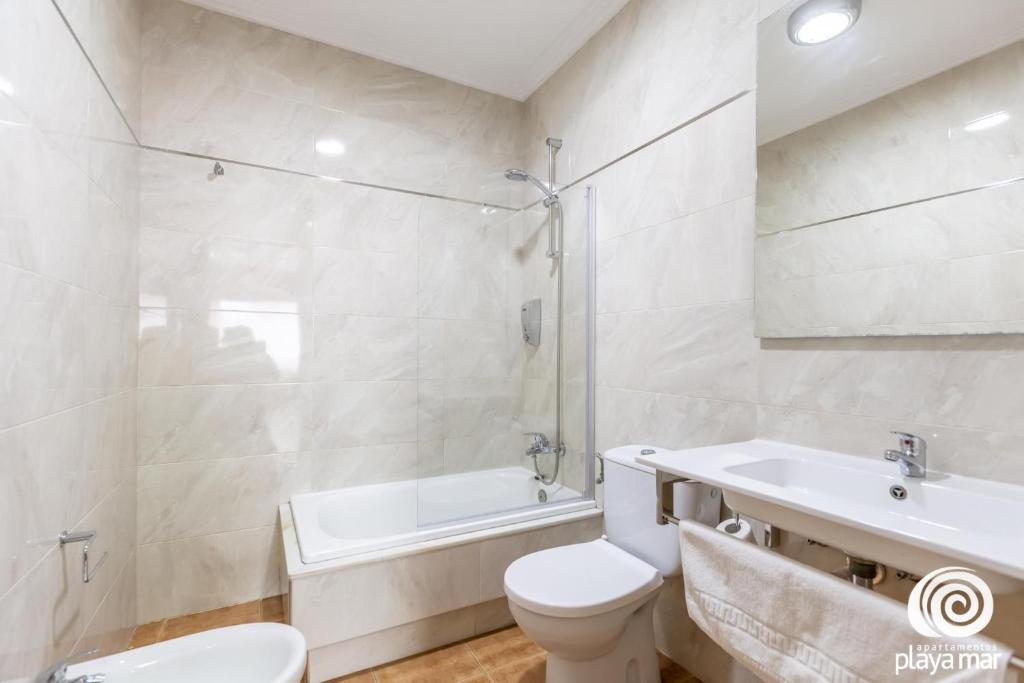 Apartamentos Turísticos Playa Mar I, Montalvo – Updated 2022 ...