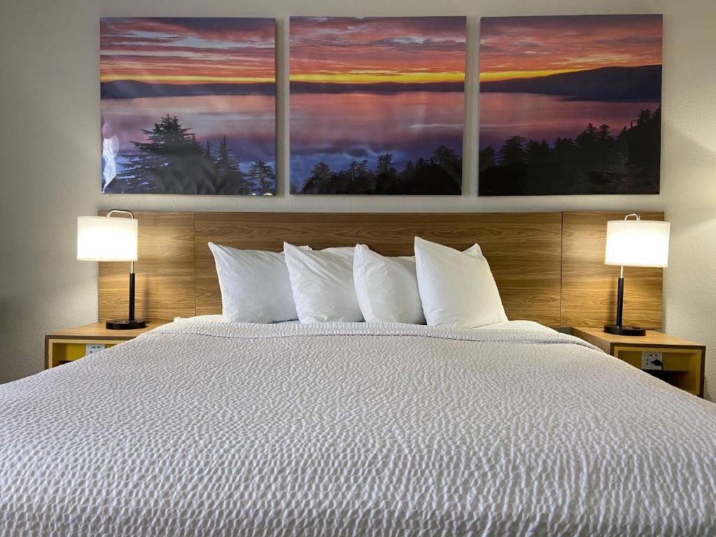 Days Inn by Wyndham Rawlins - King Room - Niet -roken