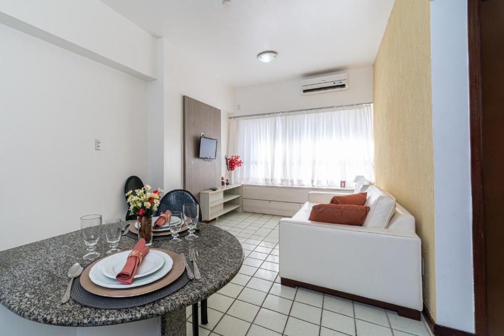  MRC605 Excellent flat in the best location on the beach of Boa Viagem.