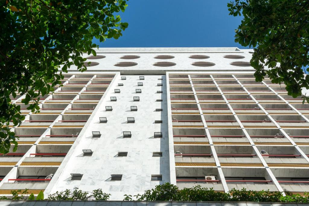  MRC605 Excellent flat in the best location on the beach of Boa Viagem.