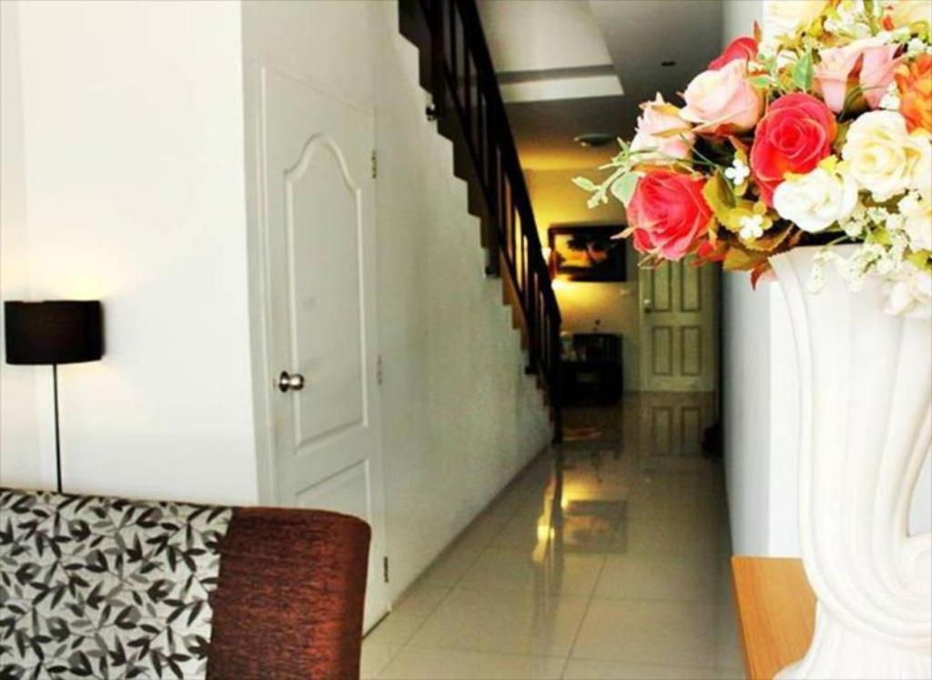 Posezení v ubytování Be Rich Hotel