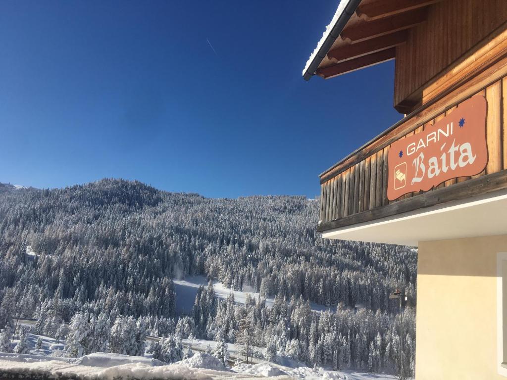 Nespecifikovaný výhled na hory nebo výhled na hory při pohledu z bed and breakfast