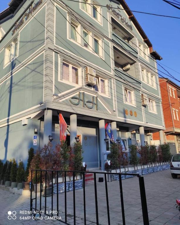 Budova, kde se hotel nachází