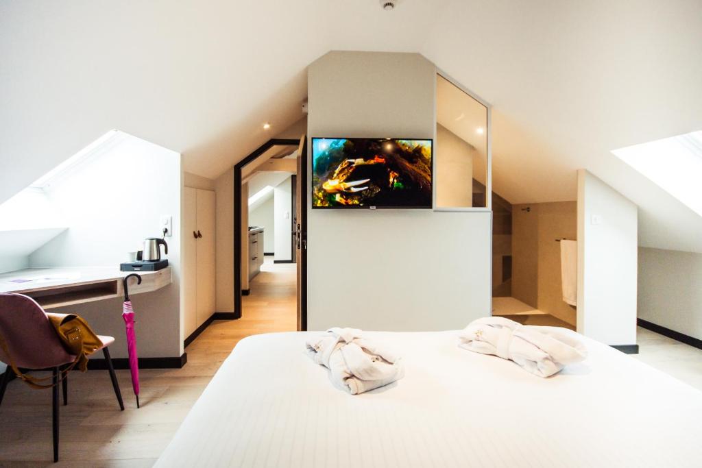 Logis Hôtel Villa C Hôtel - スイート