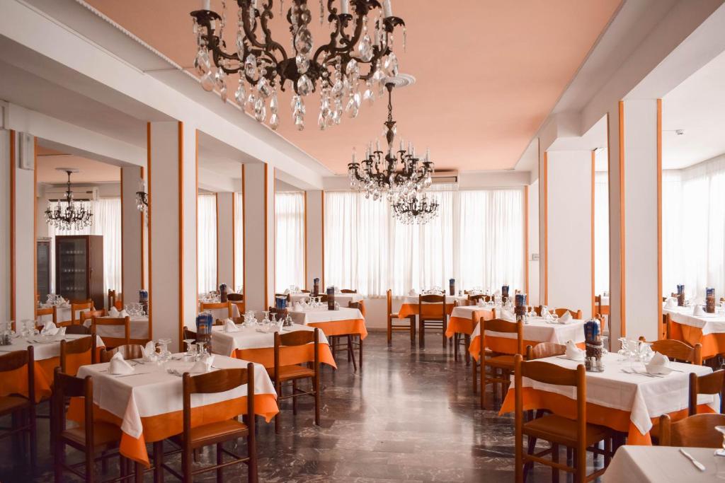 Restaurace v ubytování Hotel Zeus