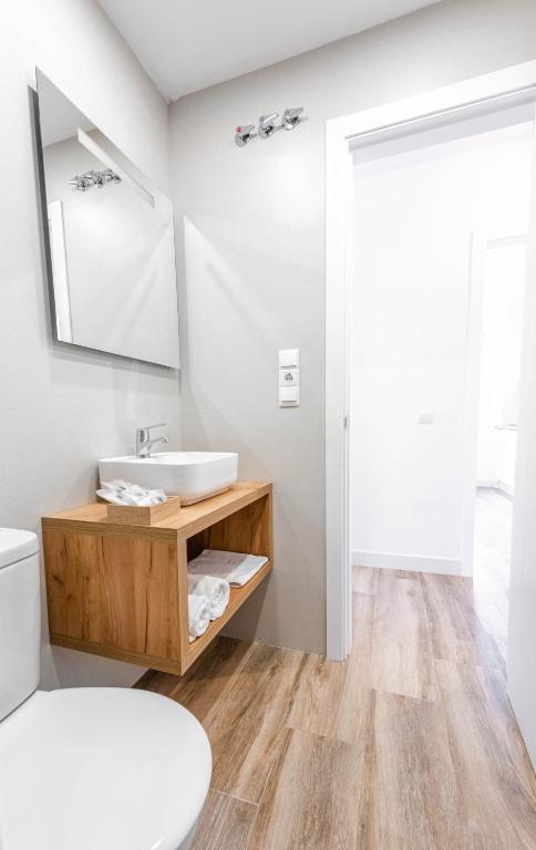 Kúpeľňa v ubytovaní Apartamentos Toboso Plaza