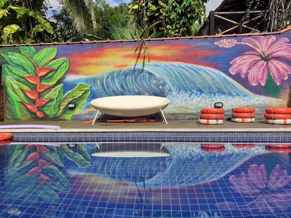 Swimmingpoolen hos eller tæt på Viva a Ilha mais Bela - 150m das praia do Viana e siriúba