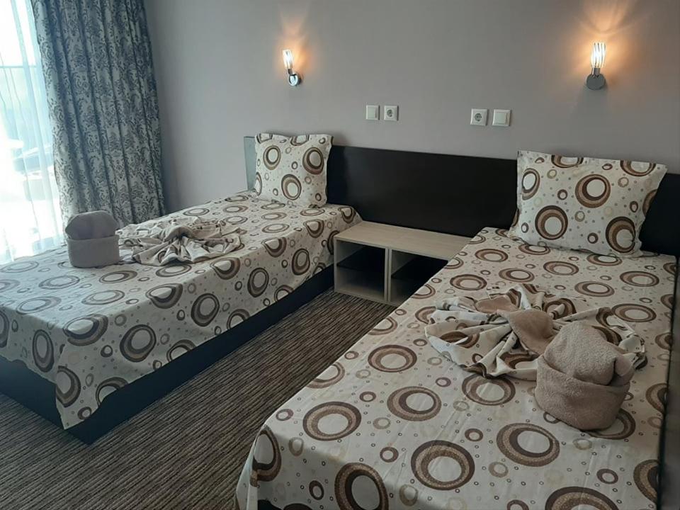 Hotel Silver - All Inclusive, Free parking - Family Studio - Free Parking