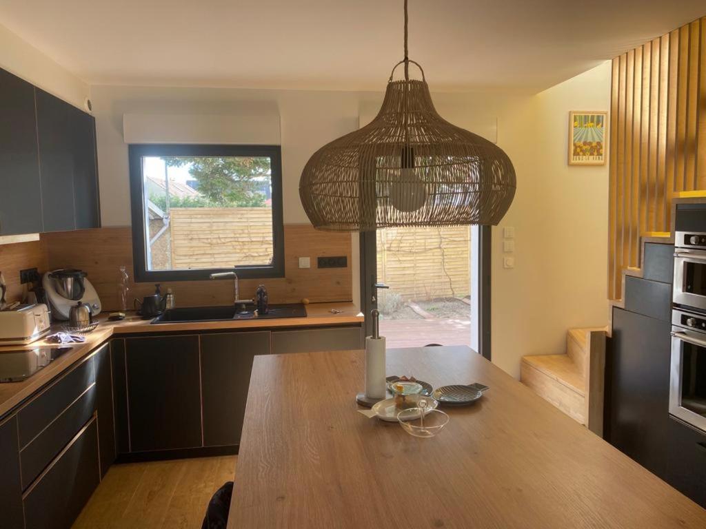 Kuchyň nebo kuchyňský kout v ubytování Maison Joli Soir à Ambleteuse
