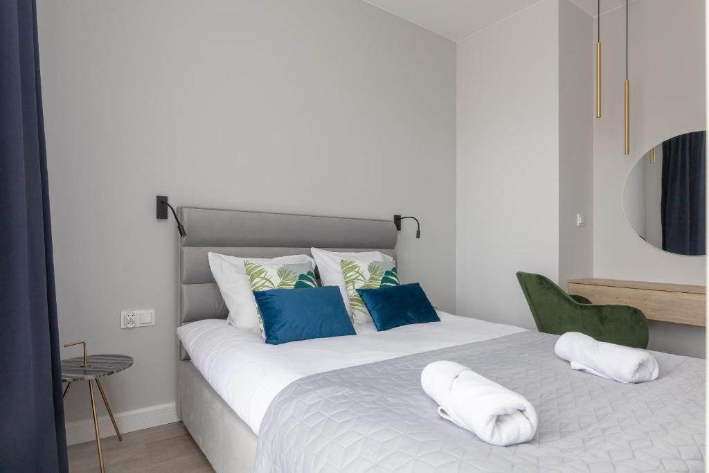 Warsaw Spire Stylish Apartament - One-Bedroom Apartment
