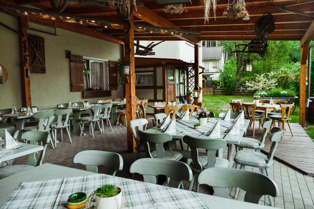 Restaurace v ubytování Gasthof Roseneck