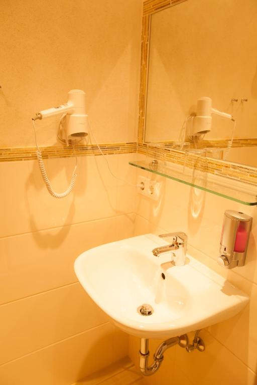 Koupelna v ubytování Hotel Pfrontener Hof