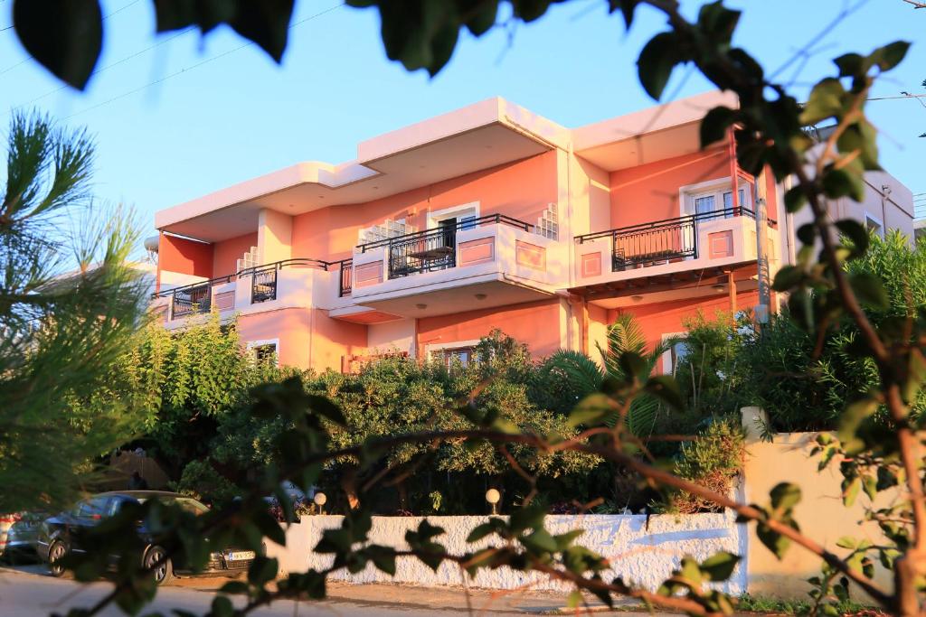 Budova, v ktorej sa apartmánový hotel nachádza