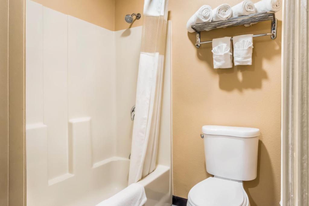 Americas Best Value Inn - Ukiah photo