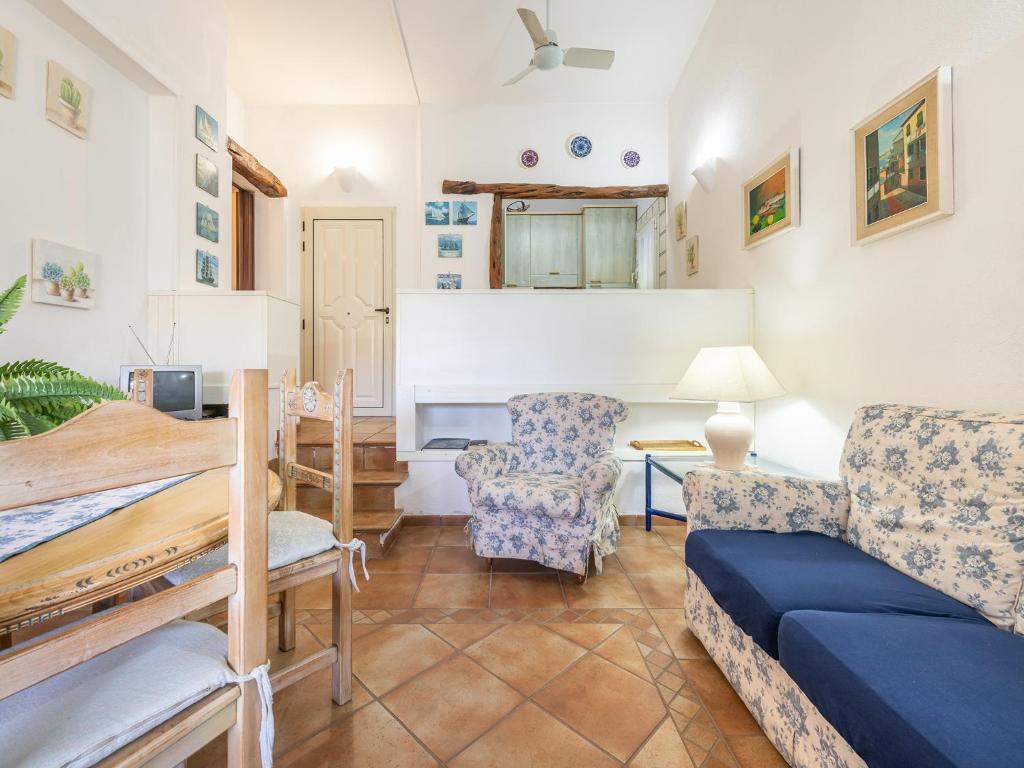 A seating area at Casa Flamingo 150m dal mare
