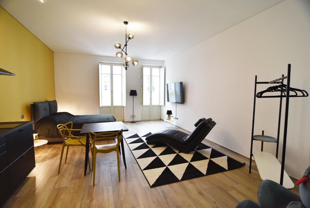 Roma 141 - Housity