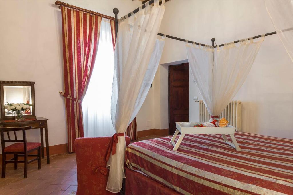 Postel nebo postele na pokoji v ubytování VILLA ANGELINI 14&7, Emma Villas