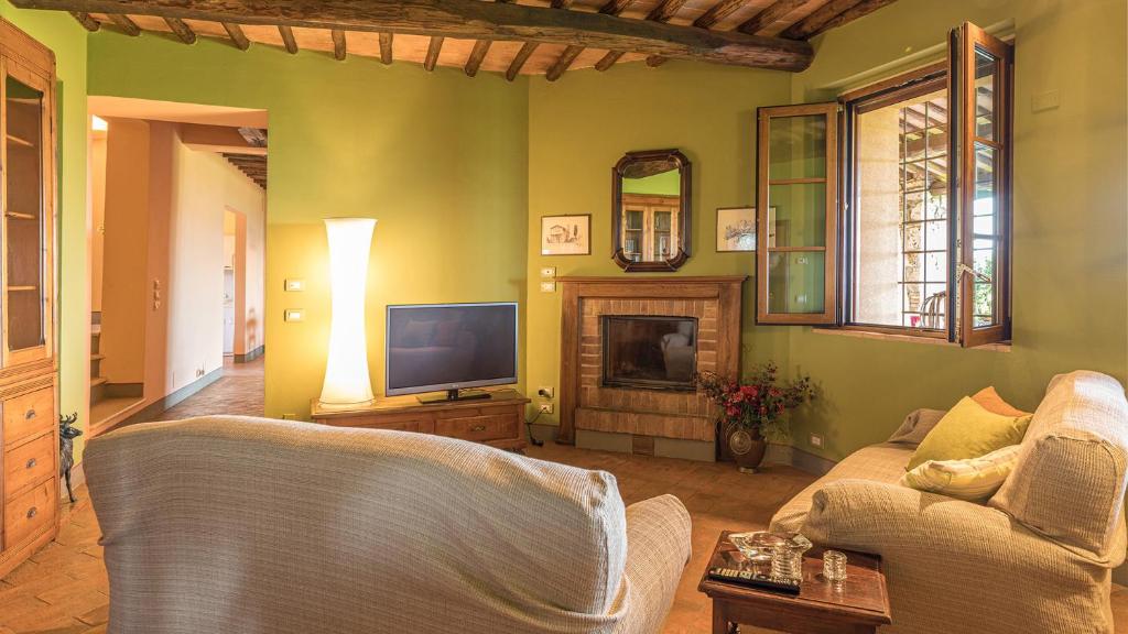 Telewizja i/lub zestaw kina domowego w obiekcie VILLA IL FORAMASSO 10&2, Emma Villas
