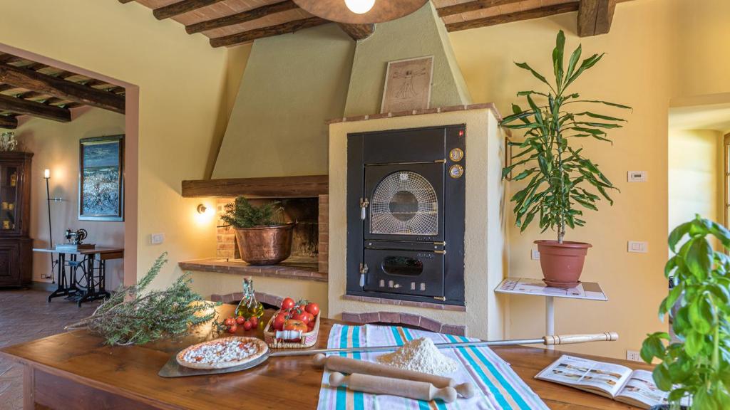 Zdjęcie z galerii obiektu VILLA IL FORAMASSO 10&2, Emma Villas w mieście Lucciana
