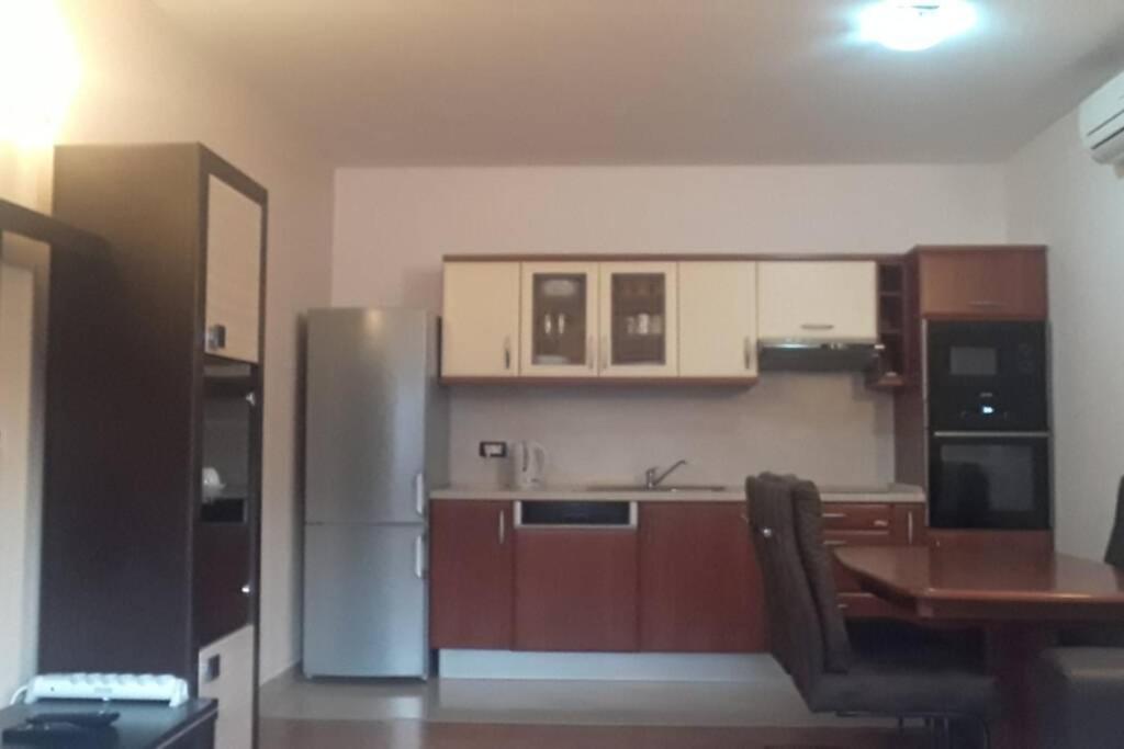 Kuchyň nebo kuchyňský kout v ubytování Apartman Franko - uz parking