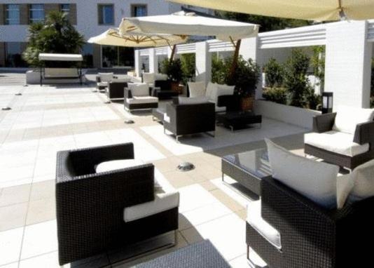 Część wypoczynkowa w obiekcie Hotel Pineta Wellness & Spa