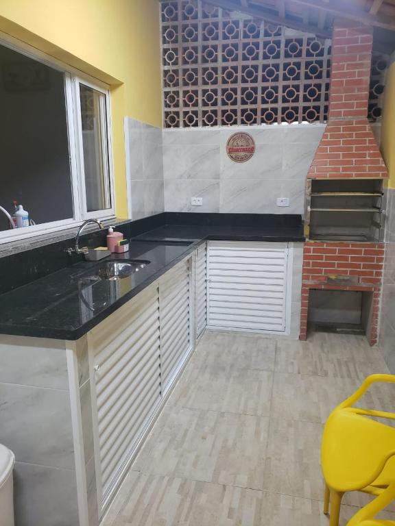  Casa Cantinho Mar e Sol- 1km da praia Martim de Sá