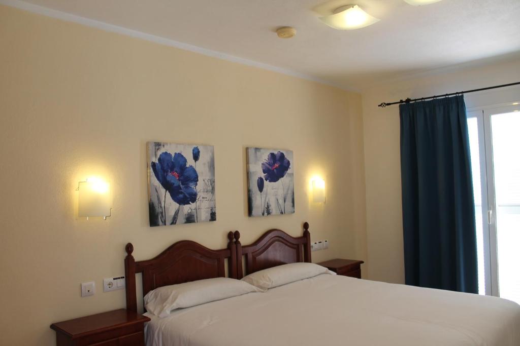Villa ELENA, Calan Bruc, Cala en Blanes, Spain - Booking.com