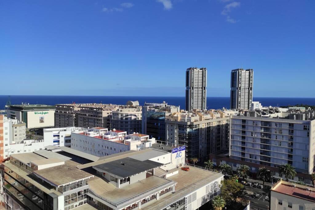 Nespecifikovaný výhled na destinaci Santa Cruz de Tenerife nebo výhled na město při pohledu z apartmánu
