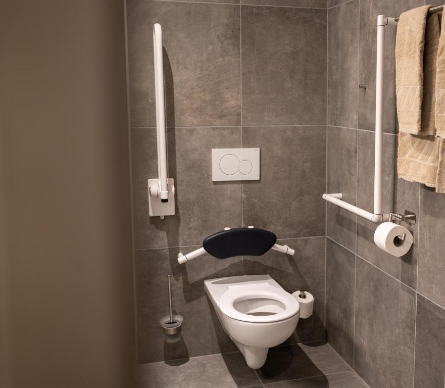 Koupelna v ubytování eee Hotel Graz